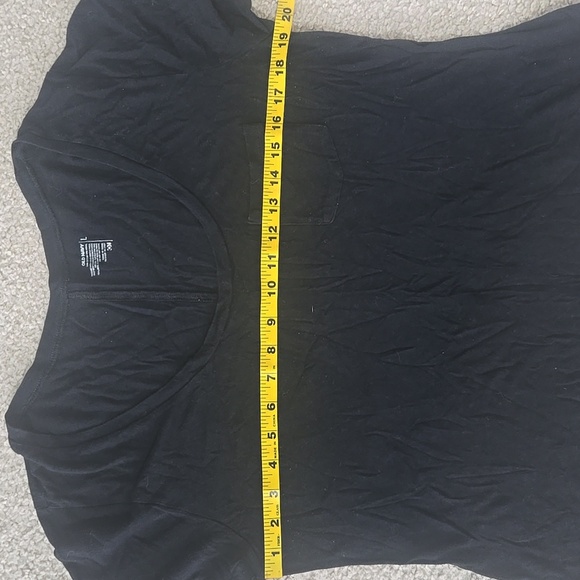 Old Navy Black Pocket Short Sleeved T-Shirt Size Large - Picture 4 of 5